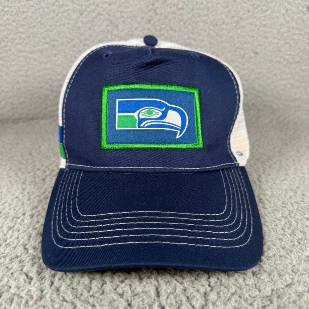 Seattle Seahawks Limited Edition Season Tickets Holder One Size Football NFL Hat